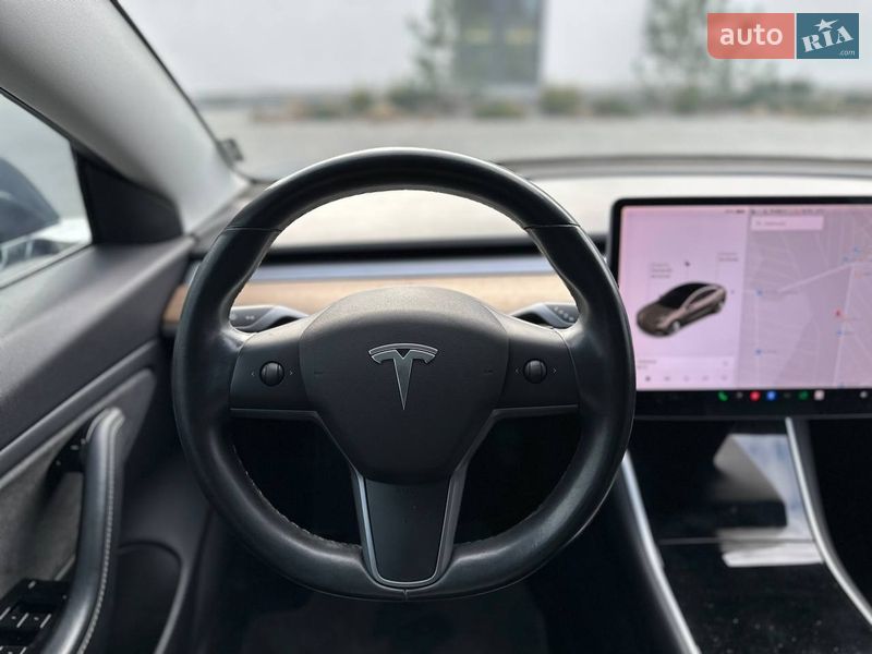 Седан Tesla Model 3 2019 в Луцке фото 11 Седан Tesla Model 3 2019 в Луцке