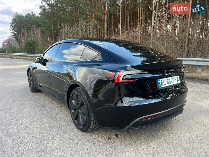 Седан Tesla Model 3 2024 в Ковеле