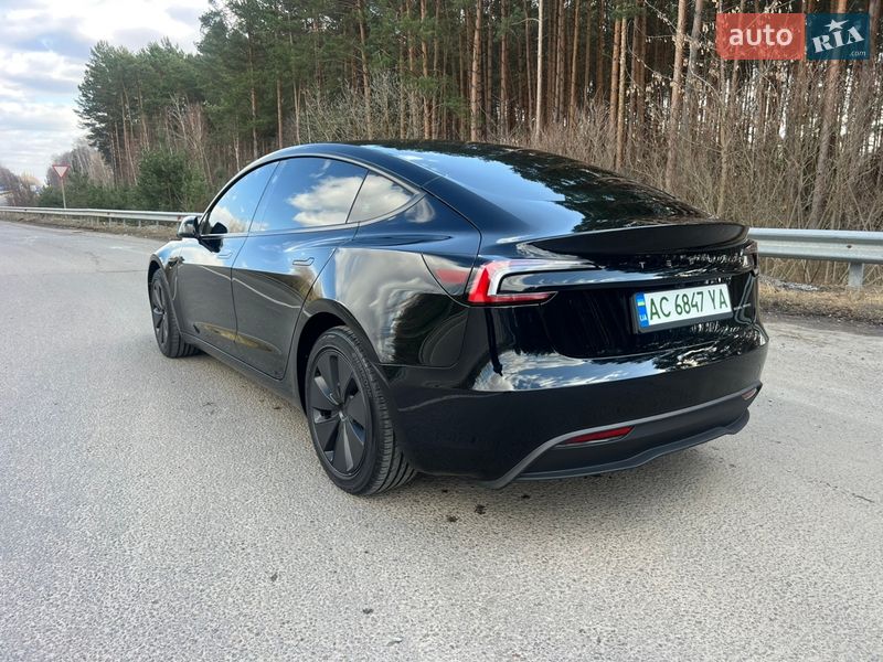 Седан Tesla Model 3 2024 в Ковеле