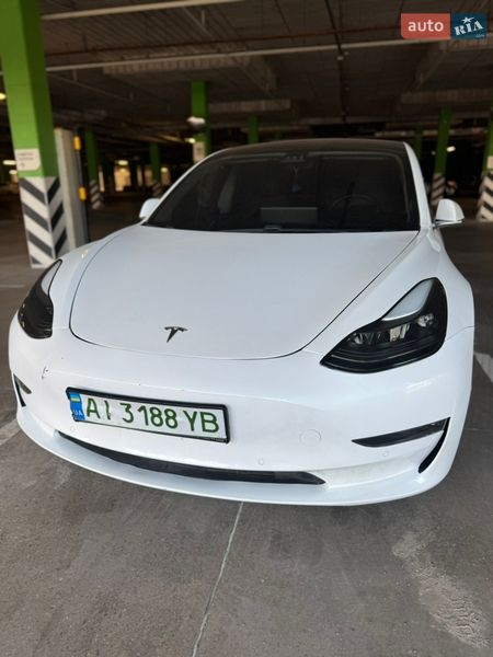 Седан Tesla Model 3 2018 в Киеве фото 26 Седан Tesla Model 3 2018 в Киеве
