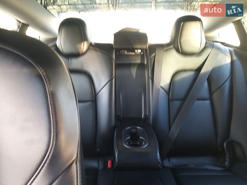 Седан Tesla Model 3 2019 в Києві фото 9 Седан Tesla Model 3 2019 в Києві