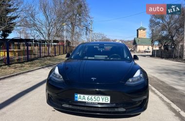 Седан Tesla Model 3 2018 в Киеве