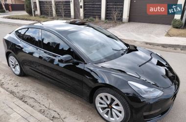 Седан Tesla Model 3 2023 в Киеве
