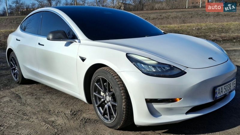 Tesla Model 3 2019 Tesla Model 3 2019
