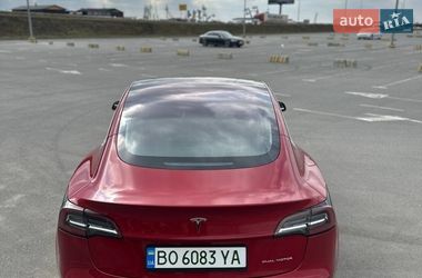 Седан Tesla Model 3 2019 в Львові
