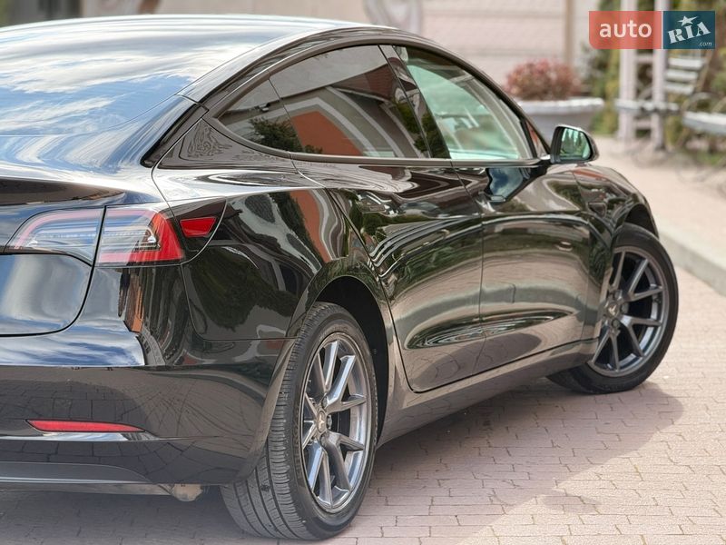Седан Tesla Model 3 2023 в Стрые фото 10 Седан Tesla Model 3 2023 в Стрые