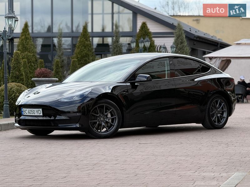 Седан Tesla Model 3 2023 в Стрые фото 17 Седан Tesla Model 3 2023 в Стрые