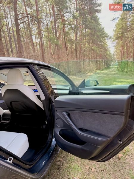 Седан Tesla Model 3 2022 в Львове фото 17 Седан Tesla Model 3 2022 в Львове