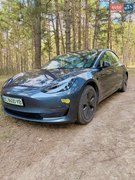 Седан Tesla Model 3 2022 в Львове фото 27 Седан Tesla Model 3 2022 в Львове