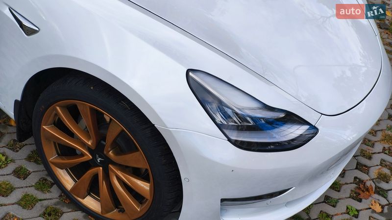 Седан Tesla Model 3 2020 в Харькове фото 5 Седан Tesla Model 3 2020 в Харькове