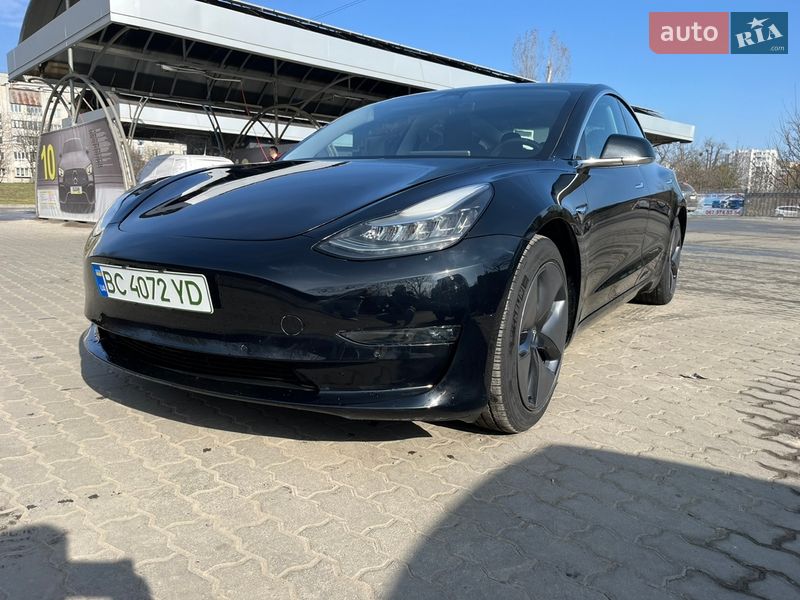 Tesla Model 3 2019 Tesla Model 3 2019