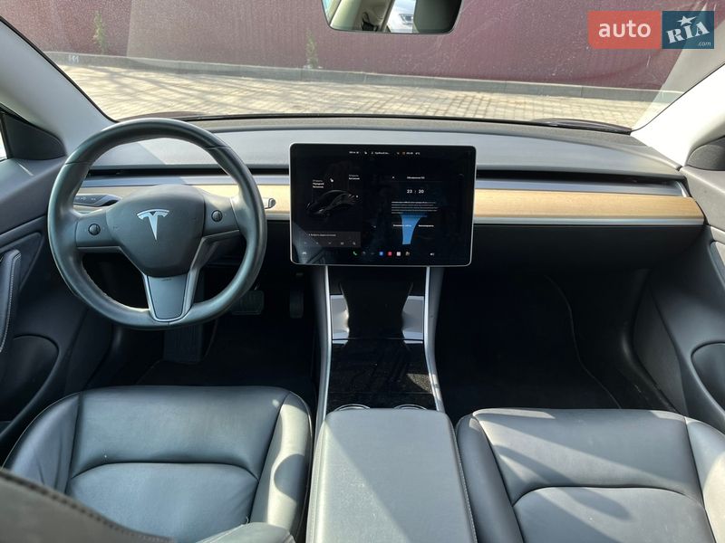 Седан Tesla Model 3 2019 в Львове фото 8 Седан Tesla Model 3 2019 в Львове