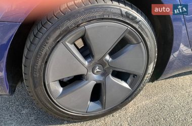 Седан Tesla Model 3 2022 в Киеве