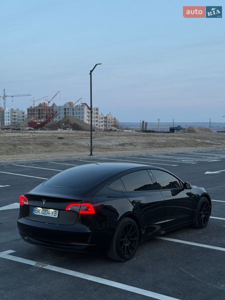 Седан Tesla Model 3 2022 в Ровно фото 6 Седан Tesla Model 3 2022 в Ровно