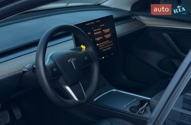 Седан Tesla Model 3 2022 в Рівному фото 22 Седан Tesla Model 3 2022 в Рівному