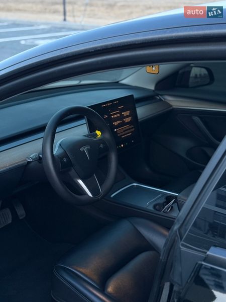 Седан Tesla Model 3 2022 в Ровно фото 22 Седан Tesla Model 3 2022 в Ровно
