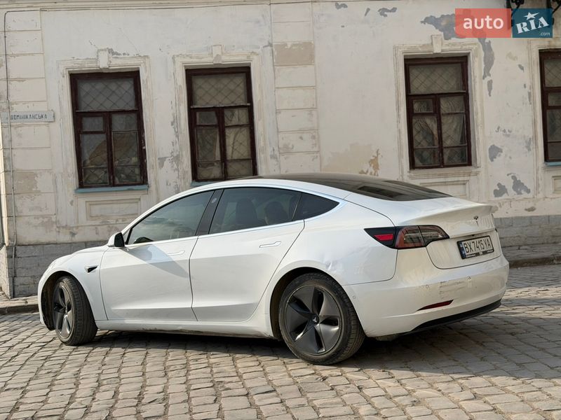 Седан Tesla Model 3 2020 в Каменец-Подольском фото 2 Седан Tesla Model 3 2020 в Каменец-Подольском
