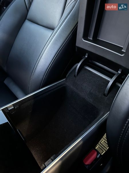 Седан Tesla Model 3 2019 в Львове фото 23 Седан Tesla Model 3 2019 в Львове