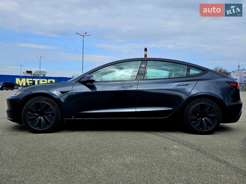 Седан Tesla Model 3 2025 в Днепре фото 5 Седан Tesla Model 3 2025 в Днепре