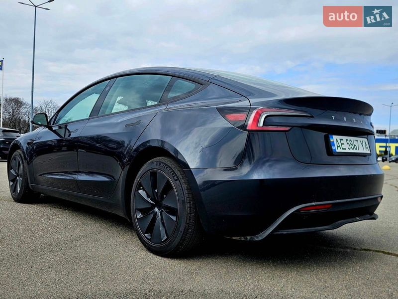 Седан Tesla Model 3 2025 в Днепре фото 8 Седан Tesla Model 3 2025 в Днепре