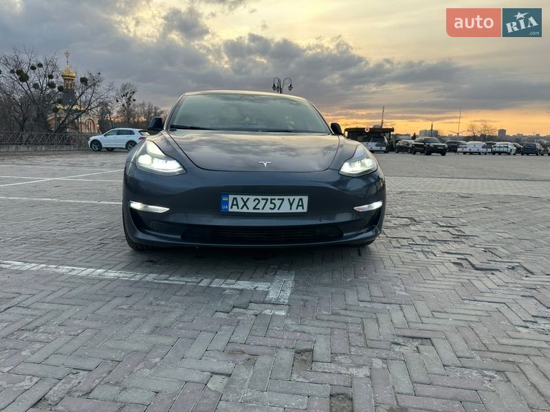 Tesla Model 3 2022 Tesla Model 3 2022