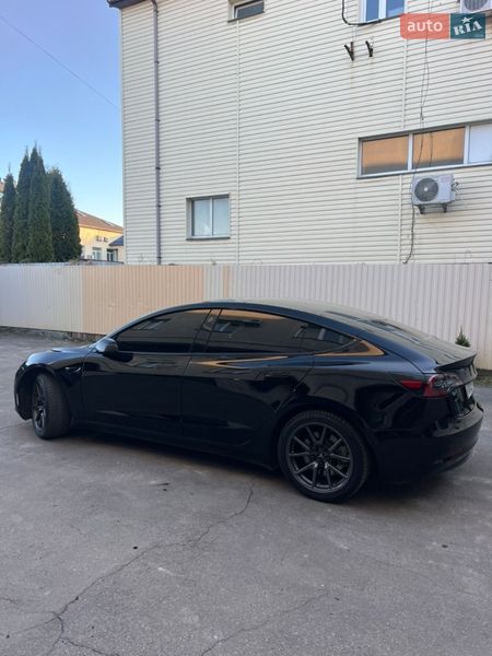 Седан Tesla Model 3 2019 в Киеве фото 9 Седан Tesla Model 3 2019 в Киеве
