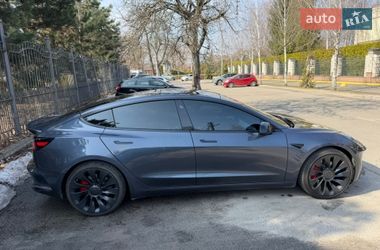 Седан Tesla Model 3 2023 в Киеве