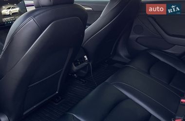 Седан Tesla Model 3 2022 в Запорожье