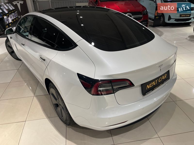 Седан Tesla Model 3 2022 в Киеве фото 8 Седан Tesla Model 3 2022 в Киеве