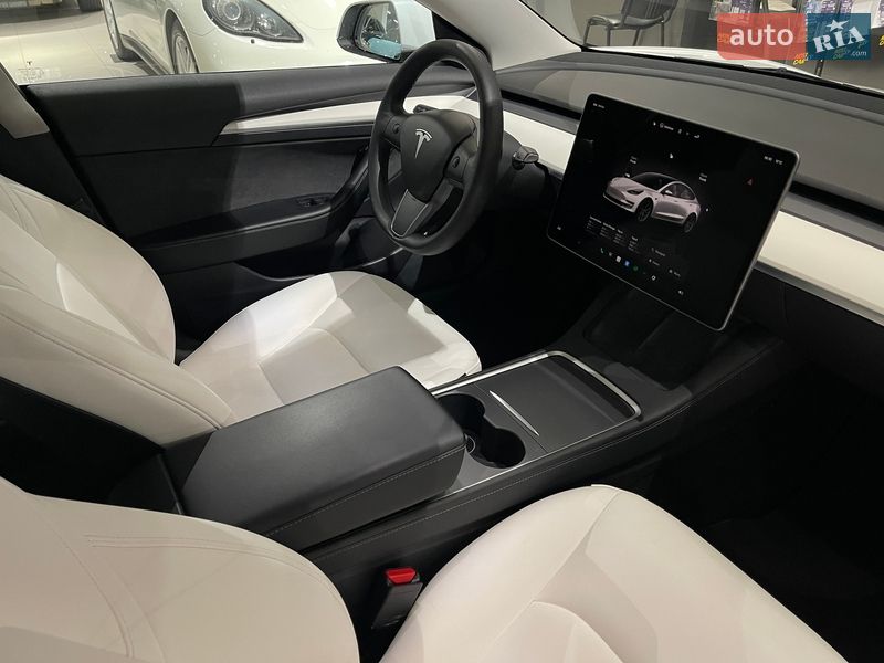 Седан Tesla Model 3 2022 в Киеве фото 21 Седан Tesla Model 3 2022 в Киеве