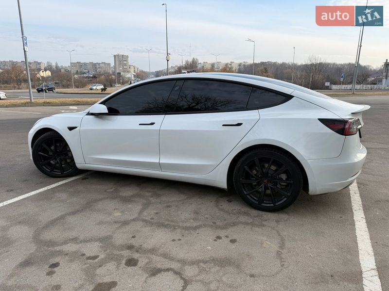 Седан Tesla Model 3 2021 в Вінниці фото 4 Седан Tesla Model 3 2021 в Вінниці