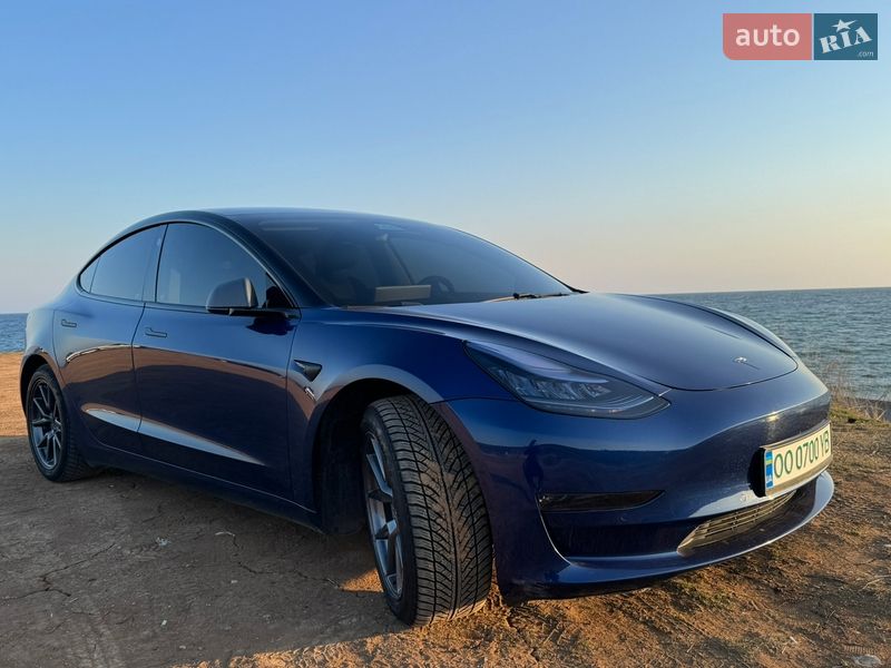 Tesla Model 3 2020 Tesla Model 3 2020