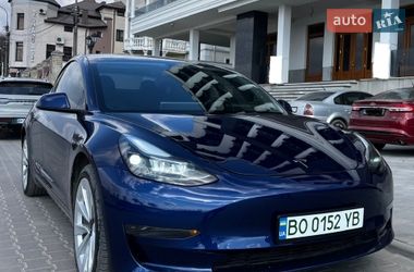 Седан Tesla Model 3 2023 в Тернополі