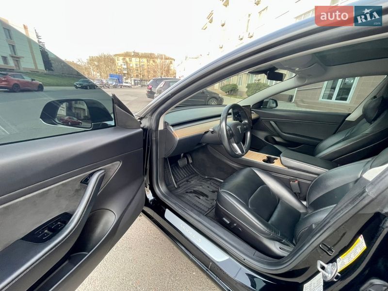 Седан Tesla Model 3 2019 в Николаеве фото 10 Седан Tesla Model 3 2019 в Николаеве