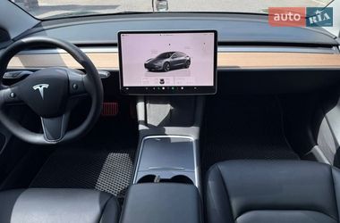 Седан Tesla Model 3 2023 в Полтаві