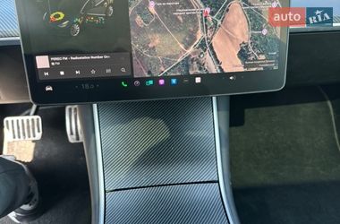Седан Tesla Model 3 2019 в Києві
