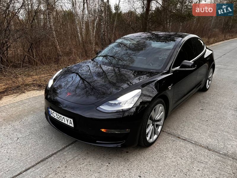 Седан Tesla Model 3 2018 в Ковеле