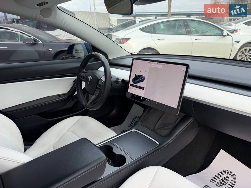 Седан Tesla Model 3 2021 в Луцьку фото 12 Седан Tesla Model 3 2021 в Луцьку