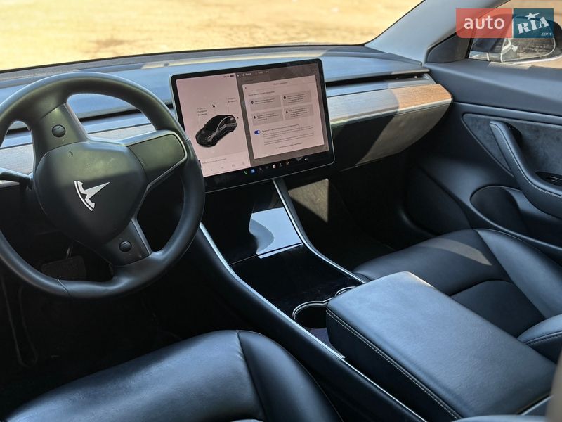 Седан Tesla Model 3 2019 в Харькове фото 13 Седан Tesla Model 3 2019 в Харькове