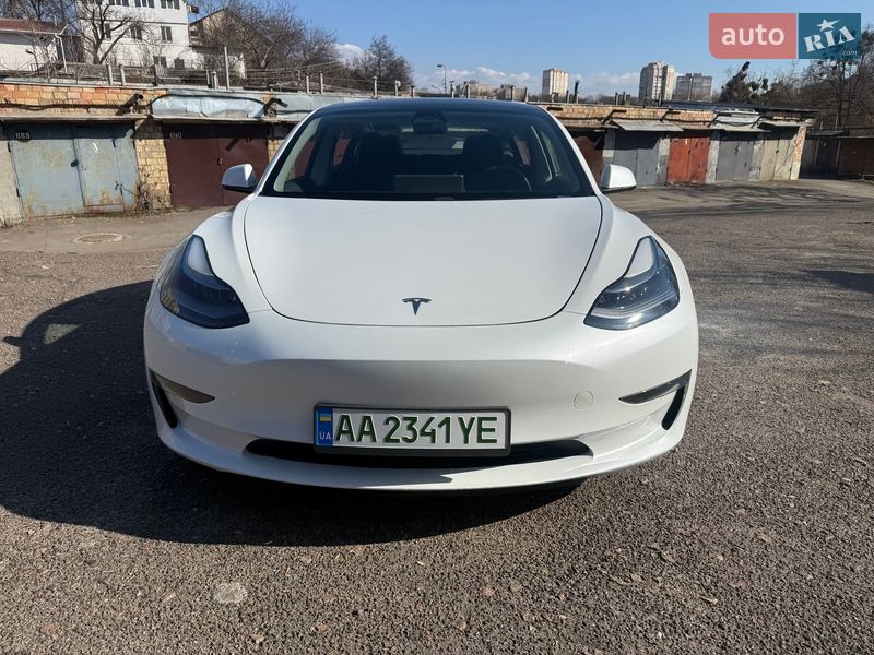 Седан Tesla Model 3 2023 в Киеве фото 2 Седан Tesla Model 3 2023 в Киеве