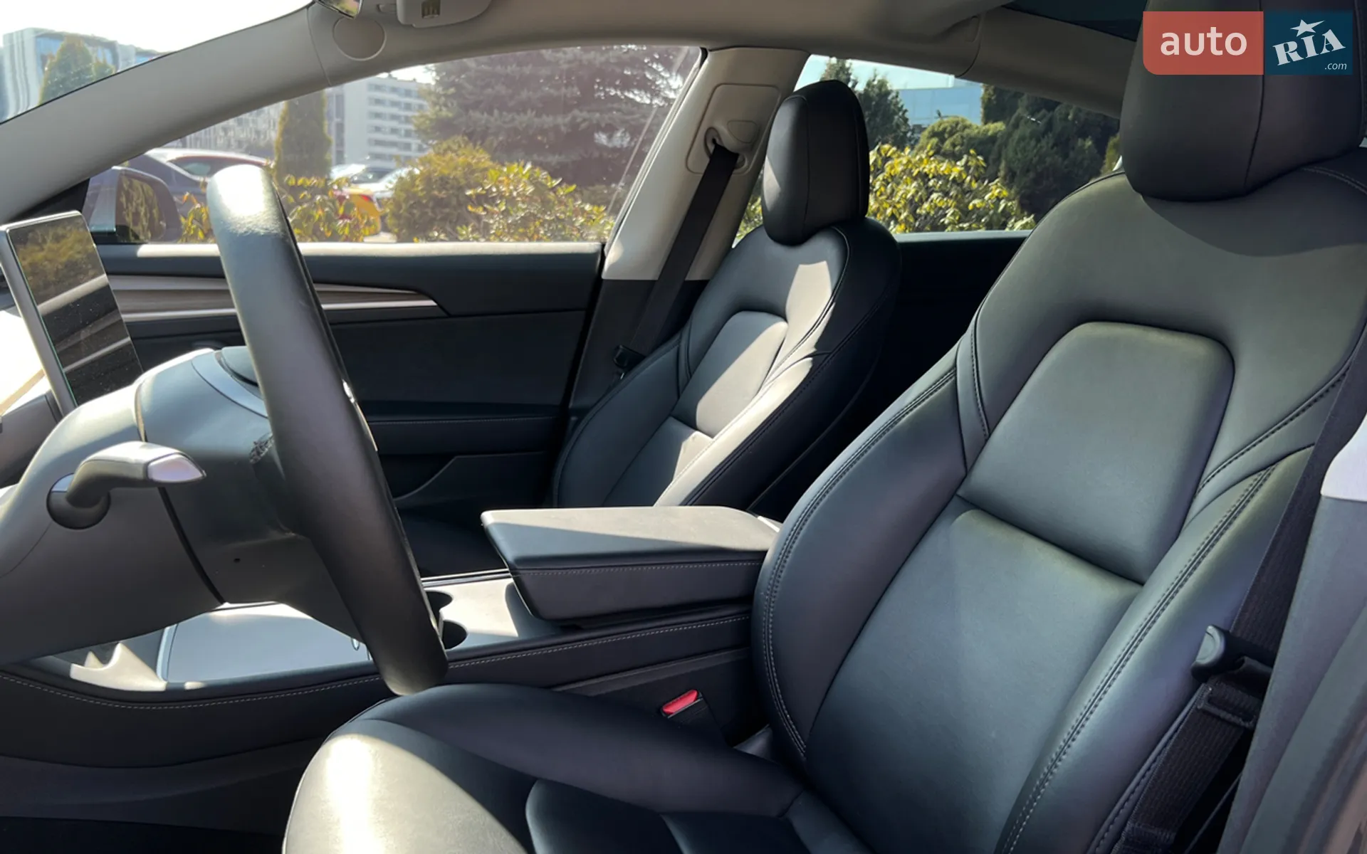 2022 Tesla Model 3 - мініатюра 9