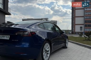 Седан Tesla Model 3 2021 в Тернополе