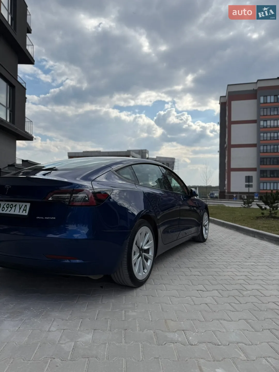 2021 Tesla Model 3 - мініатюра 8
