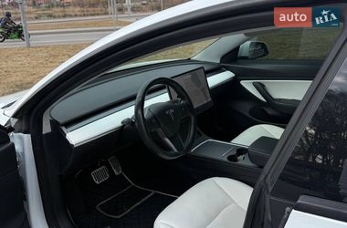 Седан Tesla Model 3 2020 в Виннице