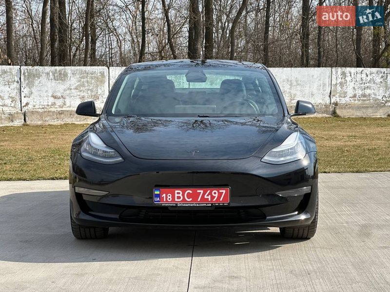 Седан Tesla Model 3 2019 в Луцьку фото 2 Седан Tesla Model 3 2019 в Луцьку