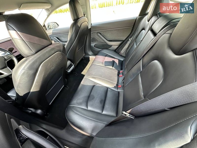 Седан Tesla Model 3 2019 в Луцьку фото 17 Седан Tesla Model 3 2019 в Луцьку