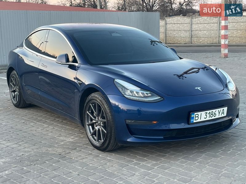 2018 Tesla Model 3, VIN 5YJ3E1EB2JF064929:plate — фото 1 (autoria)