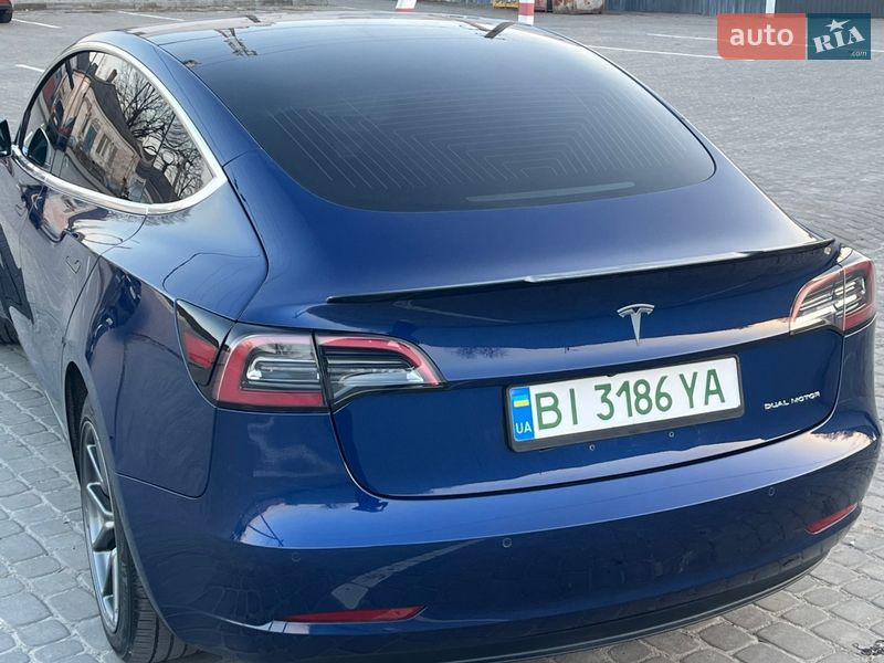Седан Tesla Model 3 2018 в Козельщине фото 13 Седан Tesla Model 3 2018 в Козельщине