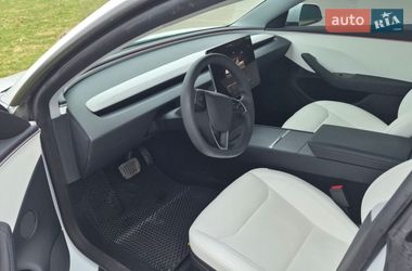 Седан Tesla Model 3 2025 в Ивано-Франковске