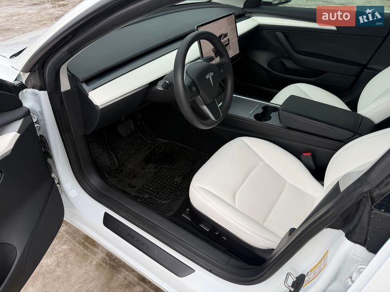 Седан Tesla Model 3 2023 в Києві фото 12 Седан Tesla Model 3 2023 в Києві